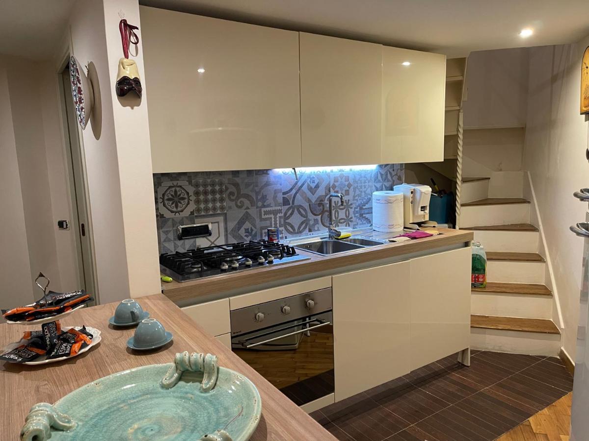 Appartamento Casa Barone Napoli Esterno foto
